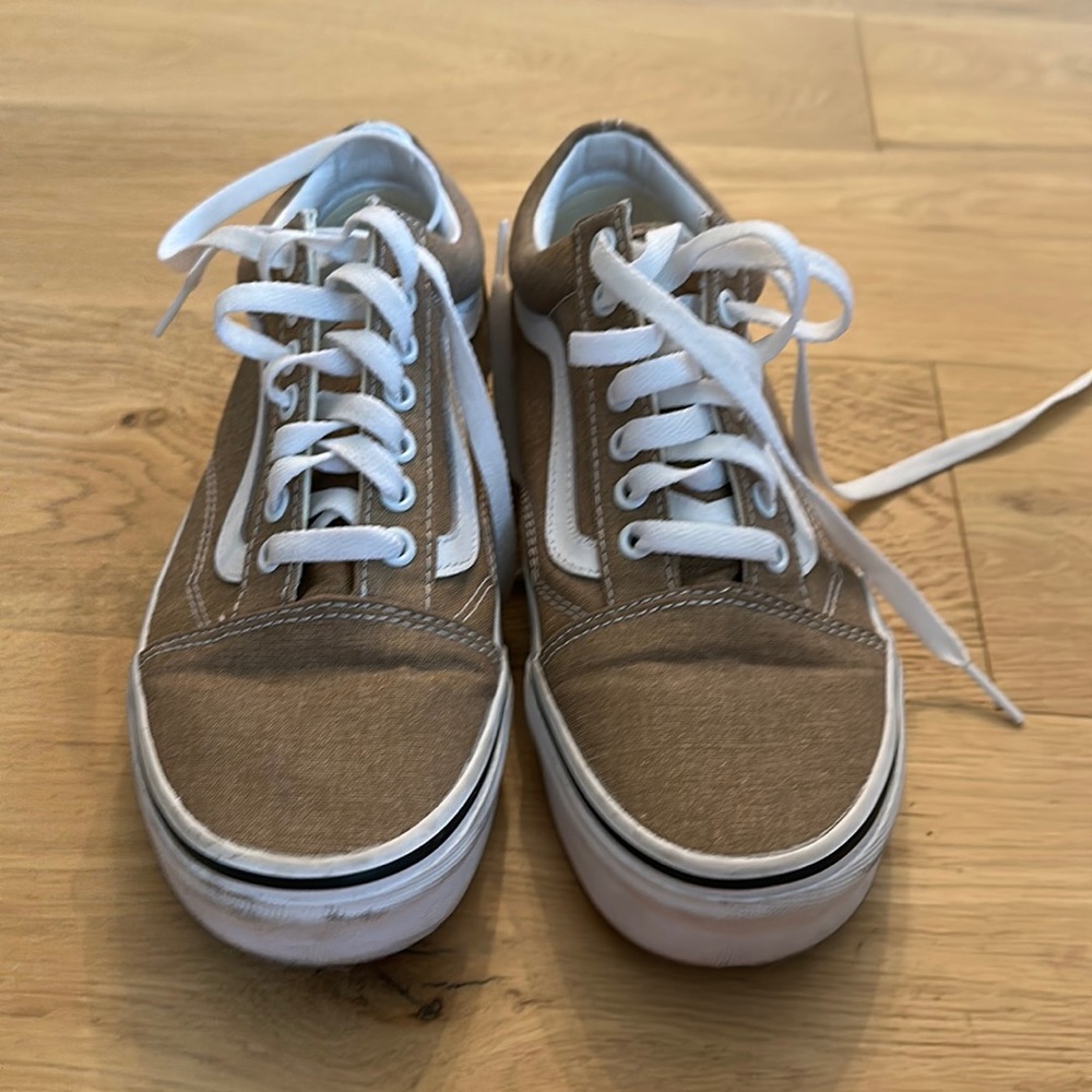 Women’s Gold Vans